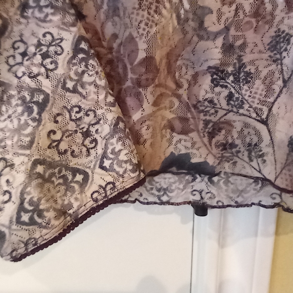 Westbound large long sleeve blouse in shades of brown,blue and white. - Picture 4 of 9